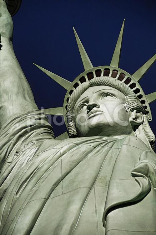 Statue of liberty アメリカ　自由の女神像　海外旅行 大統領選挙,コロナウイルス,nyダウの写真素材