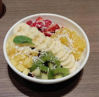 アサイーボール　フルーツ 飲食物,おいしそう,食べ物の写真素材