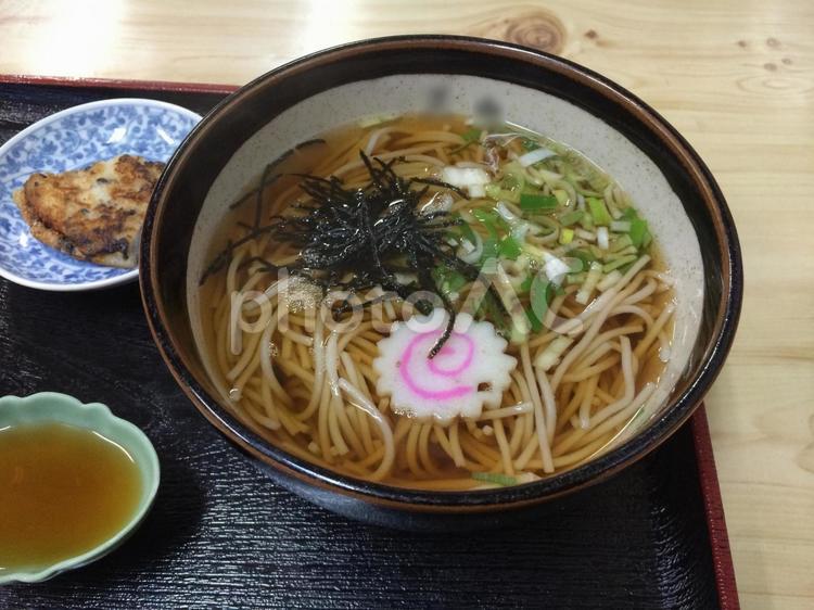つなぎが大豆の蕎麦、郷土料理・津軽そば 津軽そば,蕎麦,青森の写真素材