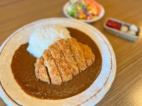 カツカレー カツカレー カツカレー,プレート,カレーライスの写真素材