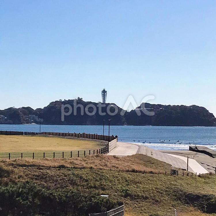 鵠沼海岸から見える江ノ島の風景 風景,鵠沼海岸,公園の写真素材