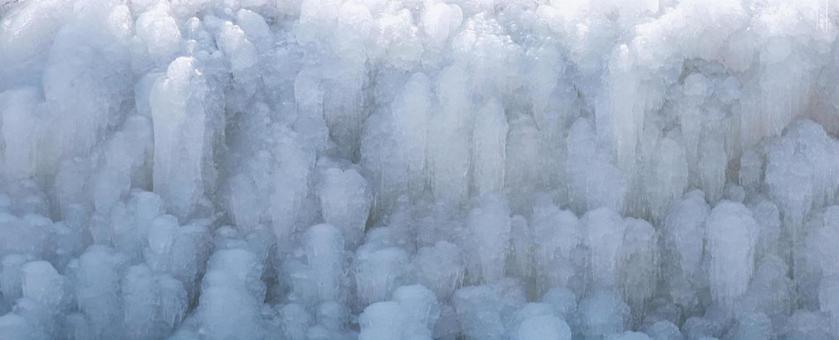 氷の壁と冬の自然テクスチャ背景素材 氷柱,氷,冬の写真素材