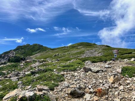 夏の悪沢岳へ登山20 南アルプス,悪沢岳,荒川岳の写真素材