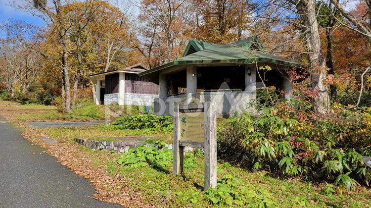 キャンプ場　炊事場とトイレ キャンプ場,炊事場,トイレの写真素材