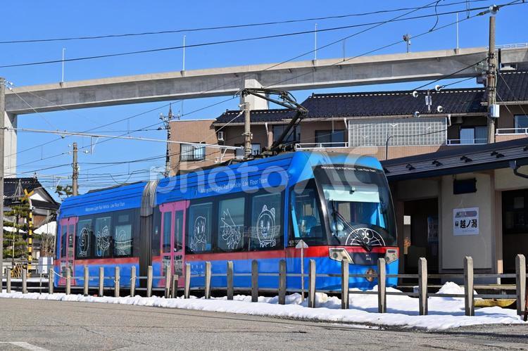 万葉線・路面電車 鉄道,電車,交通の写真素材