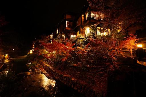 熊本 黒川温泉街を流れる田の原川7 黒川温泉,紅葉,モミジの写真素材