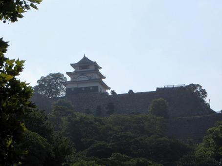 丸亀城 天守 丸亀城 天守 丸亀城,現存天守,高石垣の写真素材