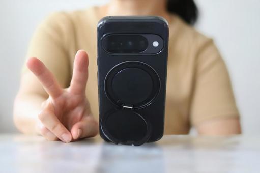 ピースポーズ ピースポーズ ピースポーズ,スマートフォン,スマホの写真素材