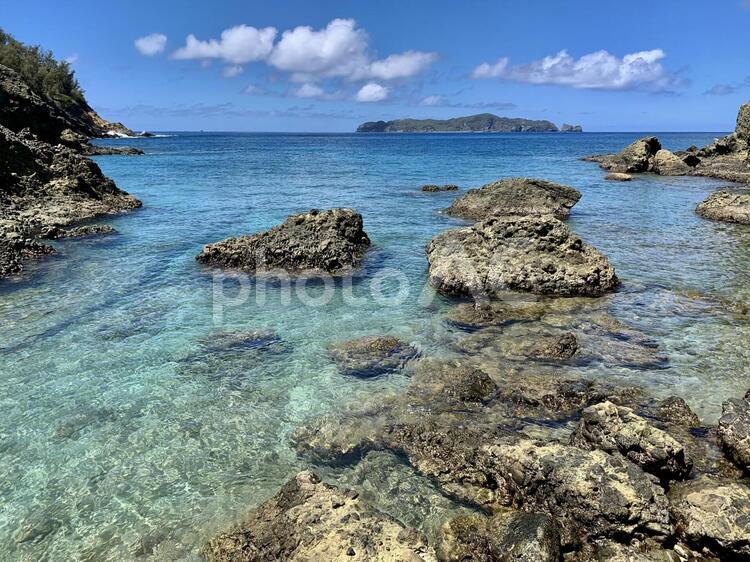小笠原諸島 母島 蓬莱根 ビーチ 南崎遊歩道 最南端  世界遺産 日本 小笠原諸島,母島,蓬莱根の写真素材