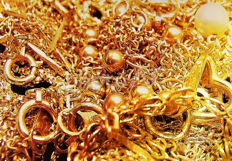 貴金属　金製品　ゴールド　イメージ3 金,ネックレス,貴金属の写真素材