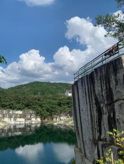 地図に無い湖 地図に無い湖の写真