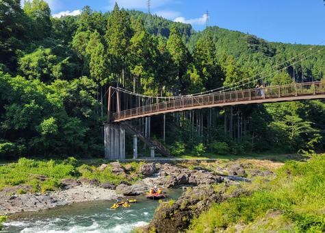 吊り橋 吊り橋 風景,山,川の写真素材
