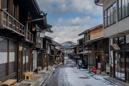 冬の奈良井宿 冬の奈良井宿 奈良井宿,街並み,建物の写真素材