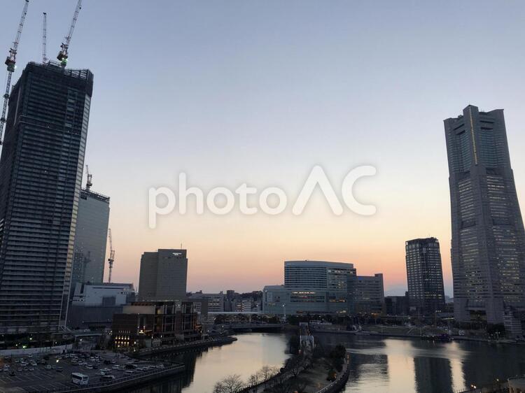 みなとみらい夕景 横浜,みなとみらい,風景の写真素材