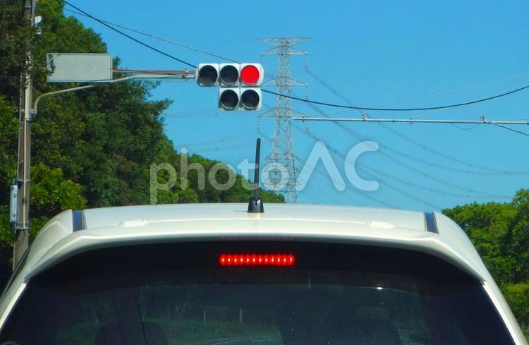 信号待ちのルーフ 車,信号待ち,赤信号の写真素材
