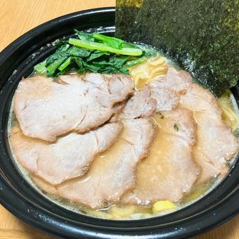 家系ラーメン 家系ラーメンの写真