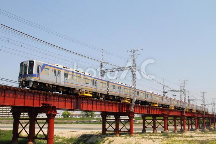 南海電鉄高野線、2000系車両 鉄道,交通,電車の写真素材