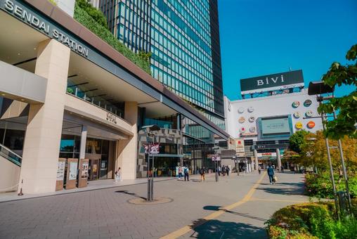 【宮城】仙台駅周辺の街並み 【宮城】仙台駅周辺の街並み 仙台,宮城,街並みの写真素材
