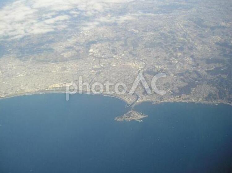 羽田空港～伊丹空港　　空路 東京湾,空路,飛行機の写真素材