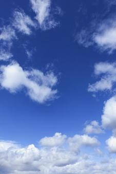 冬の空2月10 冬,2月,青空の写真素材