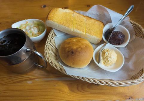 喫茶店のモーニングセット 喫茶店のモーニングセットの写真