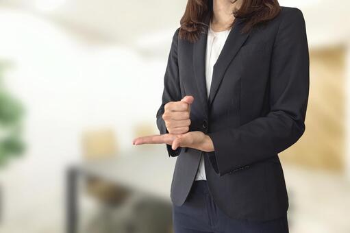 なるほどのポーズをする納得した女性 わかる,女性,気づくの写真素材