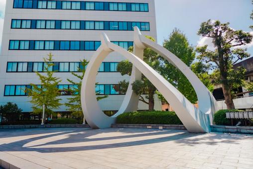【鳥取】鳥取駅のモニュメント 鳥取駅,駅前,駅の写真素材