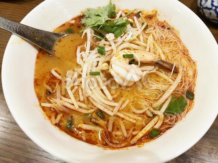 美味しそうなトムヤムヌードル(タイ料理) ラーメン,トムヤムヌードル,辛いの写真素材