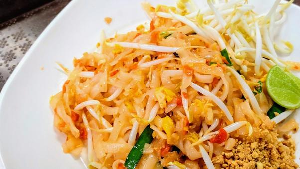 パッタイ 食べ物,パッタイ,タイ料理の写真素材