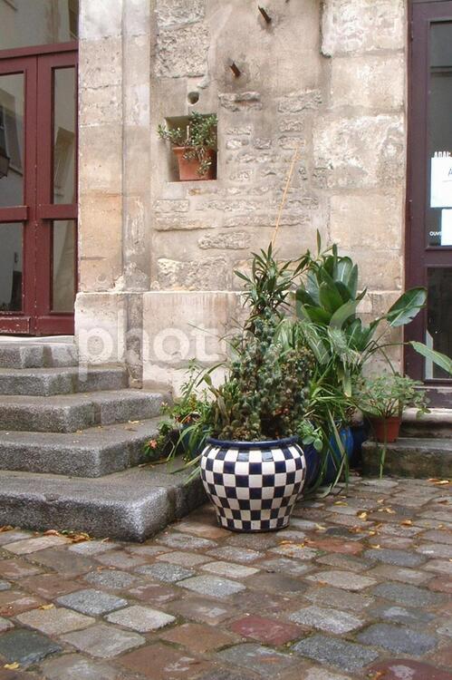 ステップのある風景 都会,階段,背景の写真素材