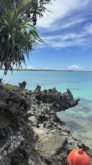 自然の青 自然の青 波,きれい,浅瀬の写真素材