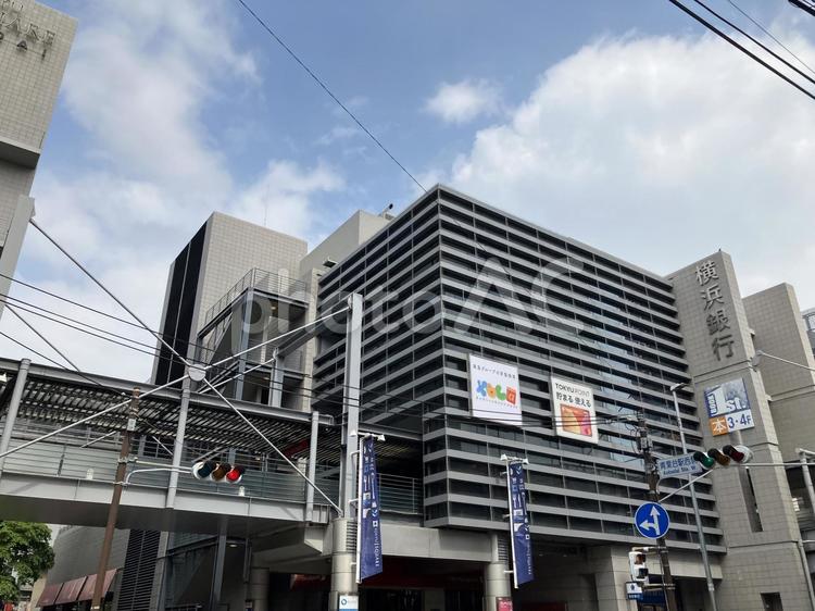 青葉台駅前と青葉台東急スクエア 青葉台駅,青葉台,青葉台駅前の写真素材