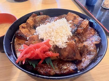 帯広の豚丼 帯広の豚丼の写真