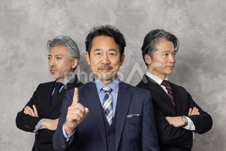 ハイクラスミドルエイジ男性 エグゼクティブ,ビジネスマン,人物の写真素材