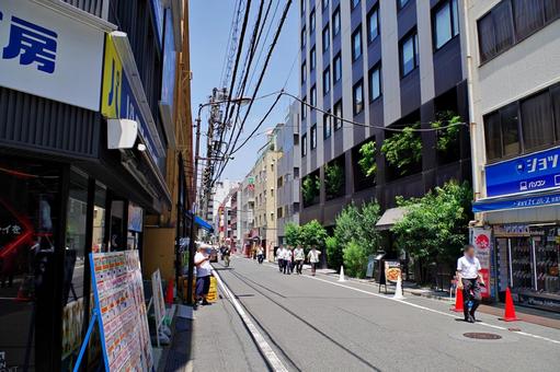 秋葉原2025夏　ジャンク通りにて 秋葉原,電気街,看板の写真素材