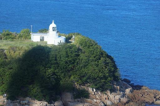 7月下旬の瀬戸内海の鍋島灯台 7月下旬の瀬戸内海の鍋島灯台 鍋島灯台,灯台,鍋島の写真素材