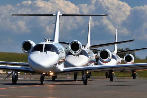 ビジネスジェットの行進 ビジネスジェット,ジェット機,プライペートの写真素材