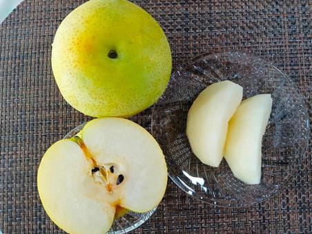 かおり梨 Japanese pear かおり梨 Japanese pear かおり梨,梨,幻の梨の写真素材