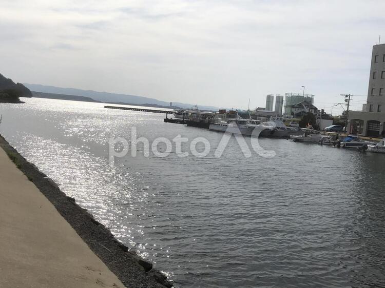 橋の上からの眺め 水域,旅,川の写真素材