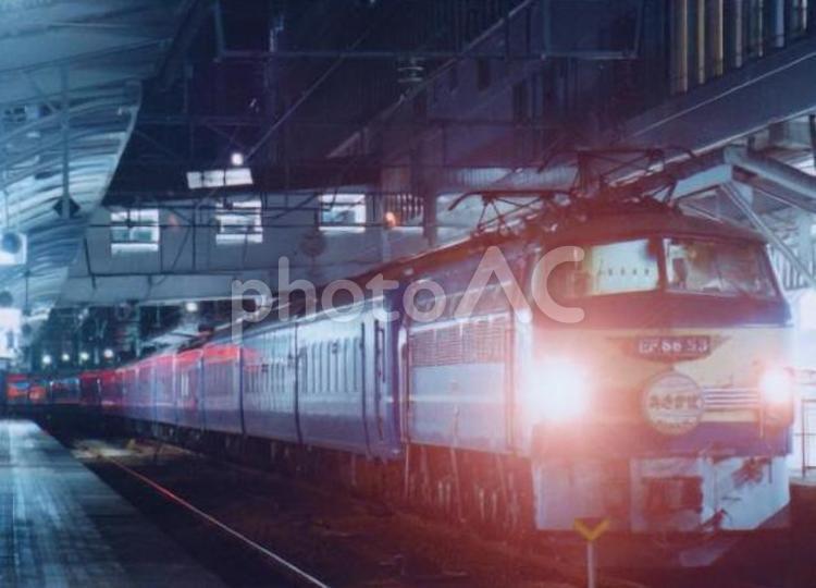 憧れのブルートレイン　あさかぜ 鉄道,列車,旅の写真素材