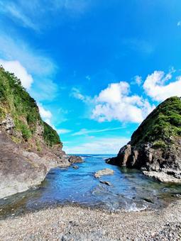 奄美大島 戸口の海 奄美大島 戸口の海 奄美,奄美大島,戸口の写真素材
