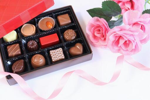 バレンタインチョコと花束　３ バレンタイン,バレンタインデー,チョコレートの写真素材