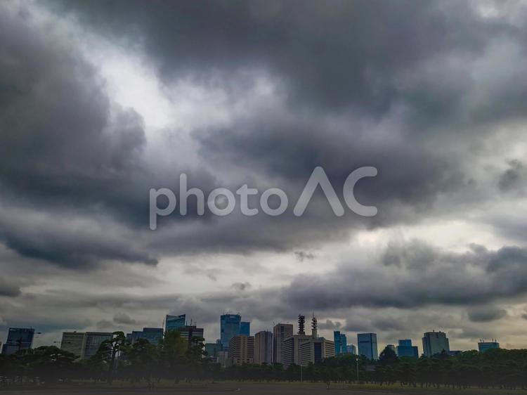 都会の風景 都会,蜃気楼,ビル群の写真素材