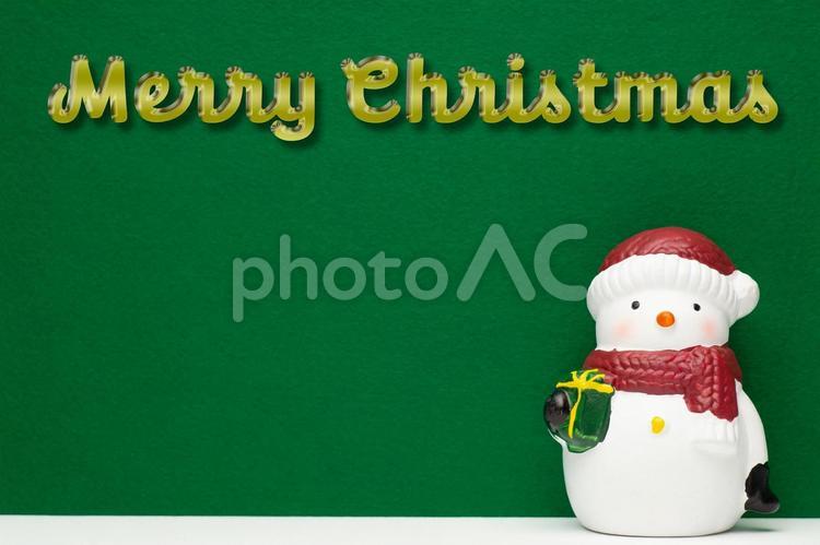スノーマンのクリスマスイメージの背景 スノーマン,雪だるま,クリスマスの写真素材