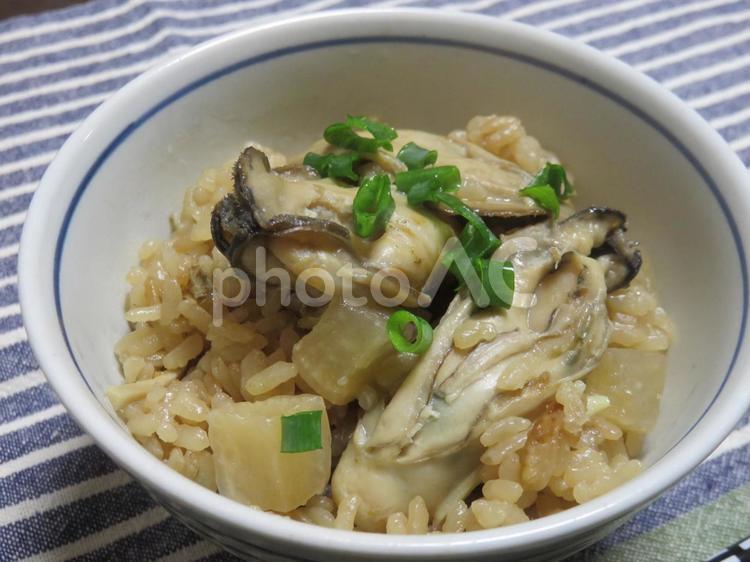 牡蠣の炊き込みご飯 牡蠣,カキの炊き込みご飯,炊き込みご飯の写真素材