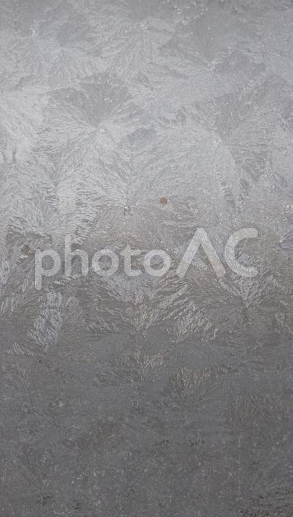 寒さで凍った窓ガラス 冬,寒い,極寒の写真素材