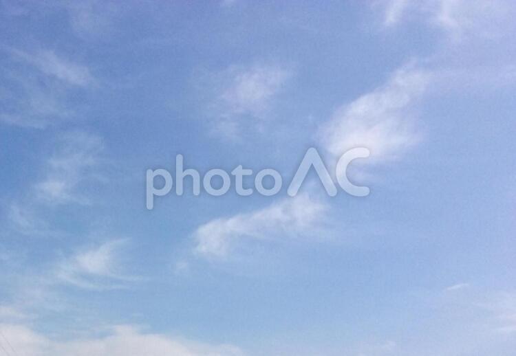 どこまでも続く 雲,長い,空の写真素材