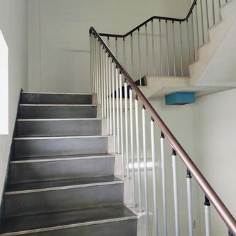 レトロな階段 階段,手すり,レトロの写真素材