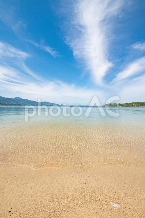 砂浜から眺める海の景色 海,海岸,海岸沿いの写真素材