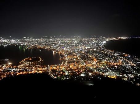 【世界三大夜景】函館山から見る美しい夜景 【世界三大夜景】函館山から見る美しい夜景の写真